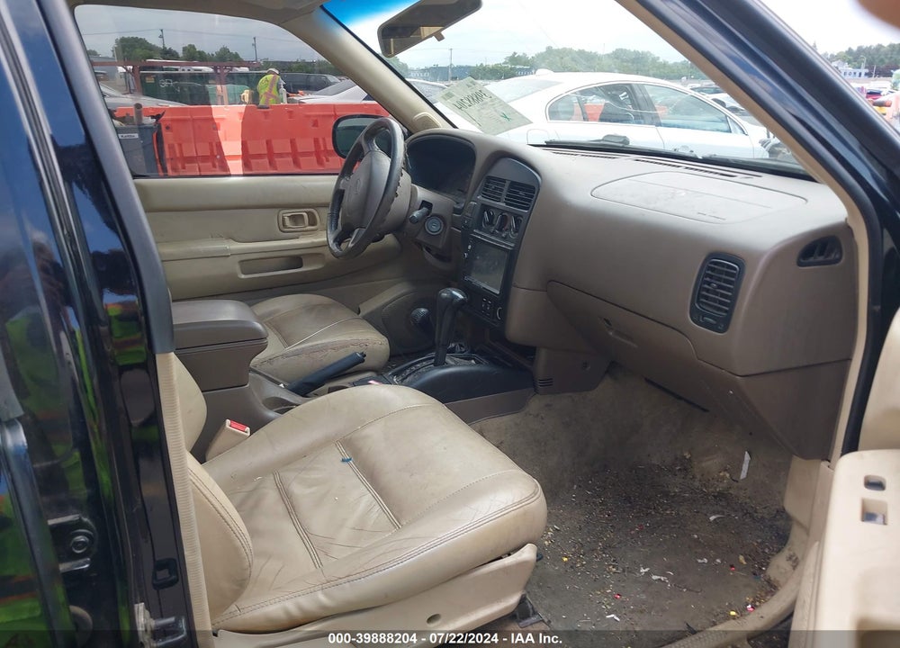 1999 NISSAN PATHFINDER LE/SE/XE VIN: JN8AR05Y9XW306330