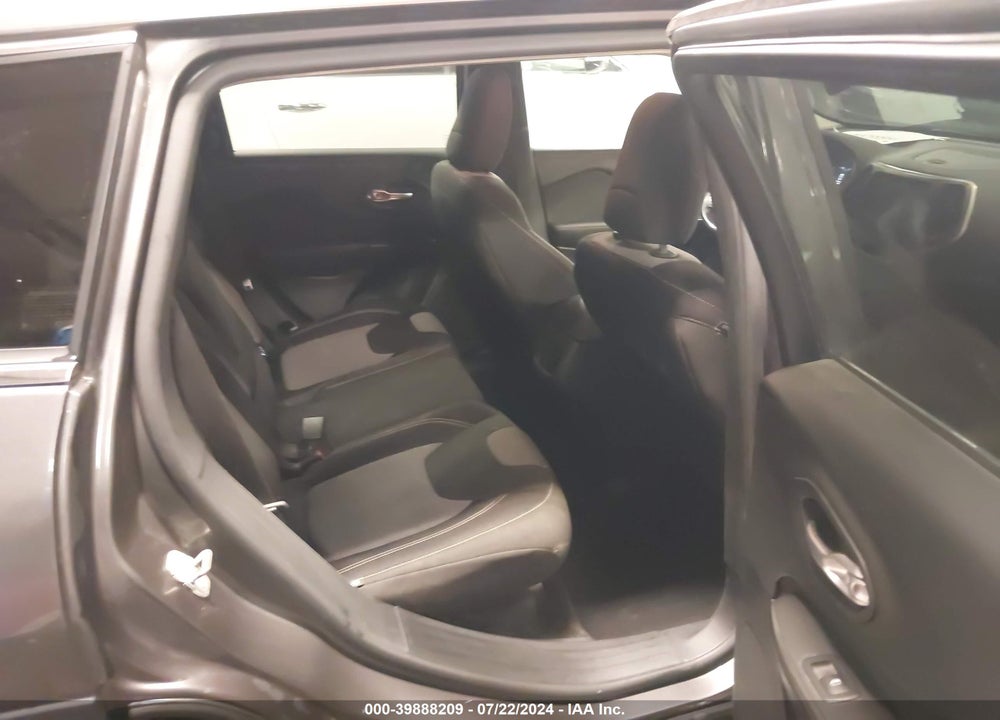 2014 JEEP CHEROKEE LATITUDE VIN: 1C4PJLCB9EW248889