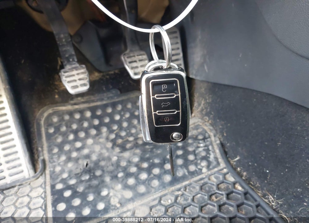2009 VOLKSWAGEN GTI 4-DOOR VIN: WVWGD71K09W127563