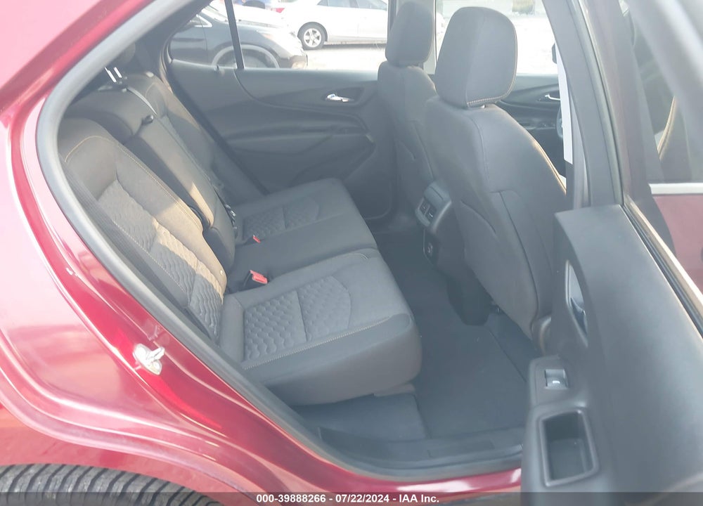 2019 CHEVROLET EQUINOX LT VIN: 2GNAXUEV2K6268464