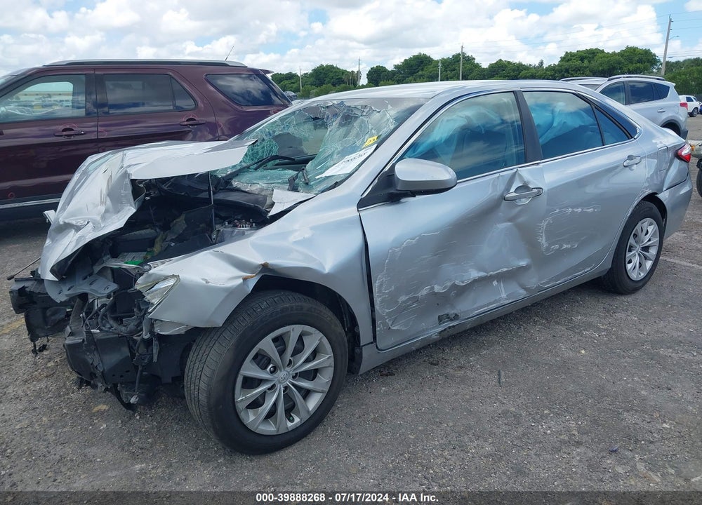 2015 TOYOTA CAMRY LE VIN: 4T4BF1FK1FR504372