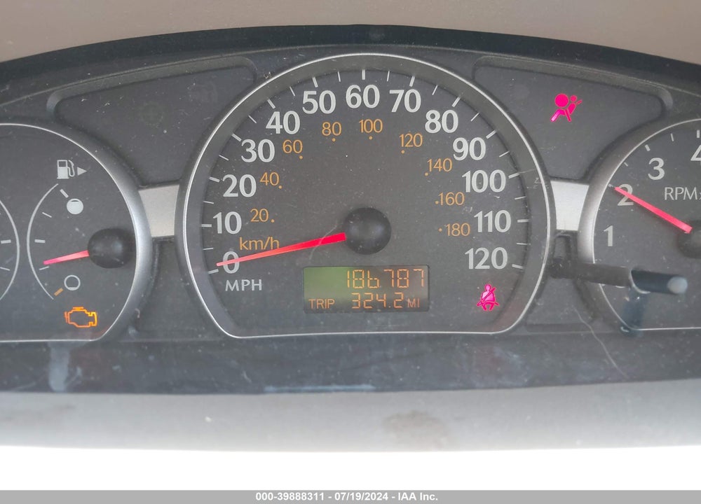 2003 SATURN ION 2 VIN: 1G8AJ52FX3Z186169