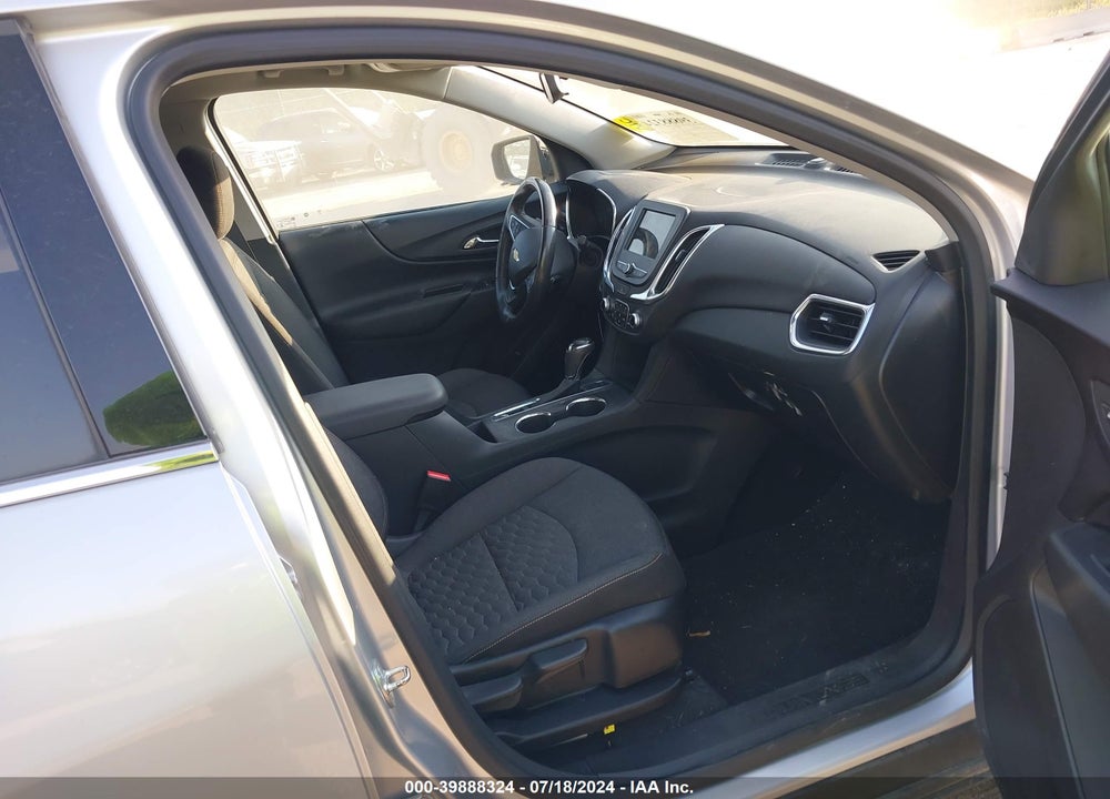 2019 CHEVROLET EQUINOX LT VIN: 3GNAXUEV3KL149303