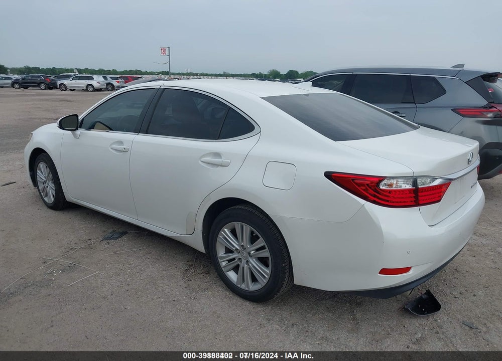 2015 LEXUS ES 350 VIN: JTHBK1GG5F2182012