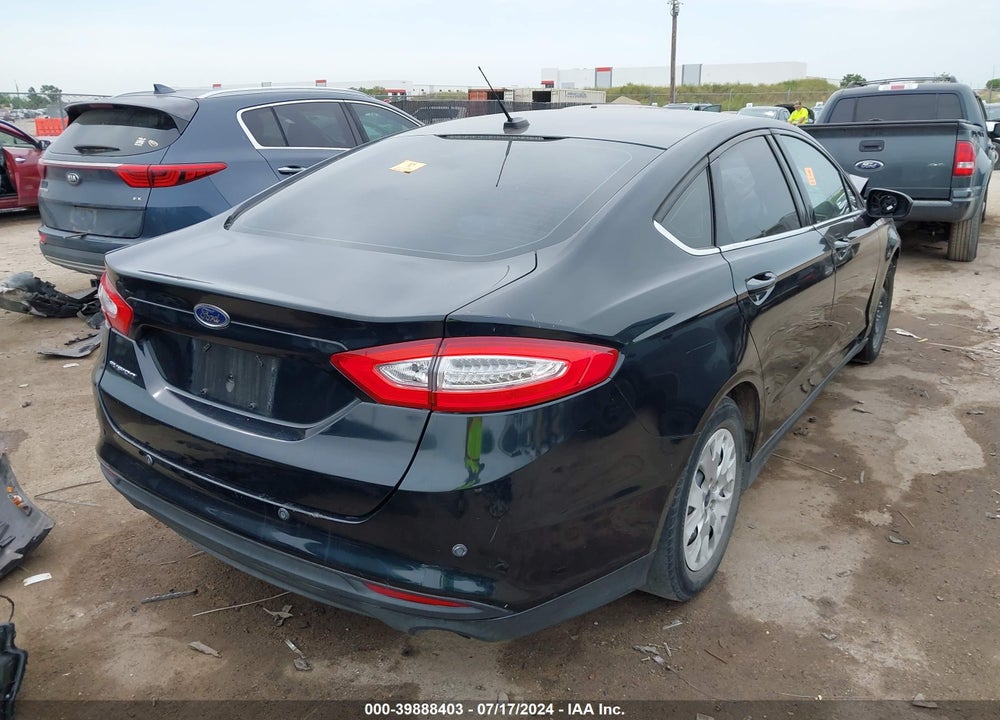 2014 FORD FUSION S VIN: 3FA6P0G71ER331692