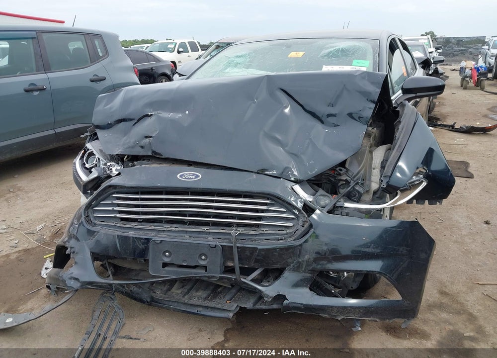 2014 FORD FUSION S VIN: 3FA6P0G71ER331692