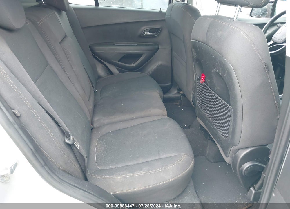 2019 CHEVROLET TRAX LS VIN: 3GNCJKSB8KL162041