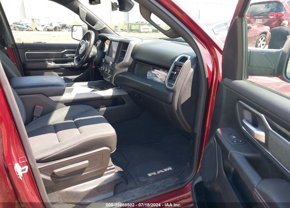 2019 RAM 1500 BIG HORN/LONE STAR 4X4 5'7 BOX VIN: 1C6RRFFG2KN768175