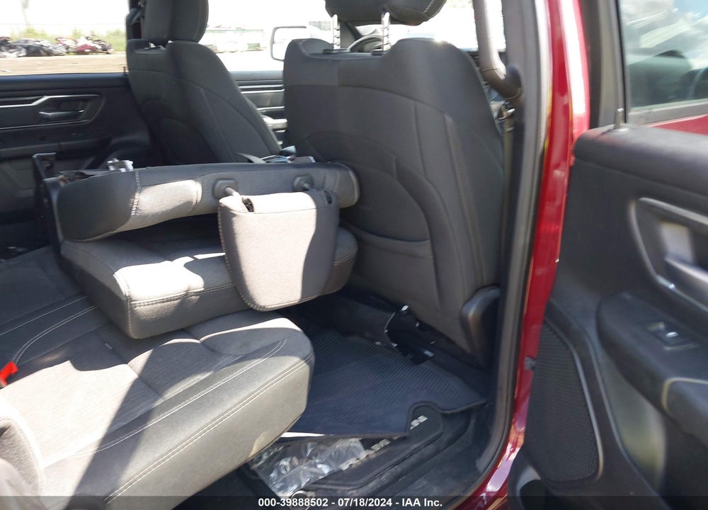 2019 RAM 1500 BIG HORN/LONE STAR 4X4 5'7 BOX VIN: 1C6RRFFG2KN768175