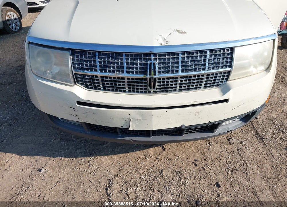 2008 LINCOLN MKX VIN: 2LMDU88C88BJ36860