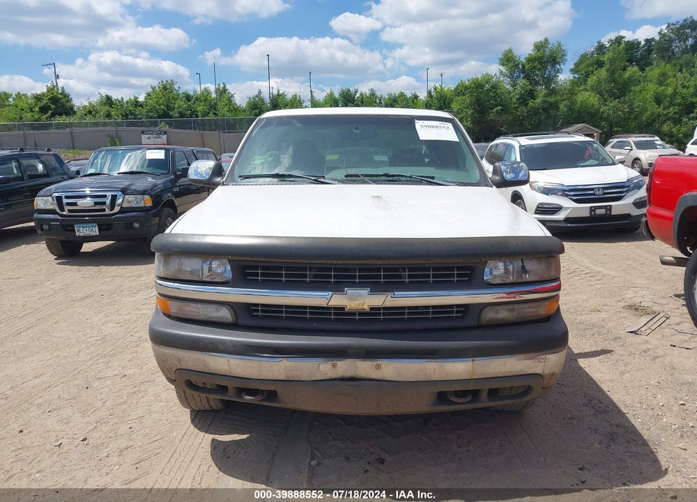 2000 CHEVROLET SILVERADO 1500 LS VIN: 1GCEK19T0YZ286989