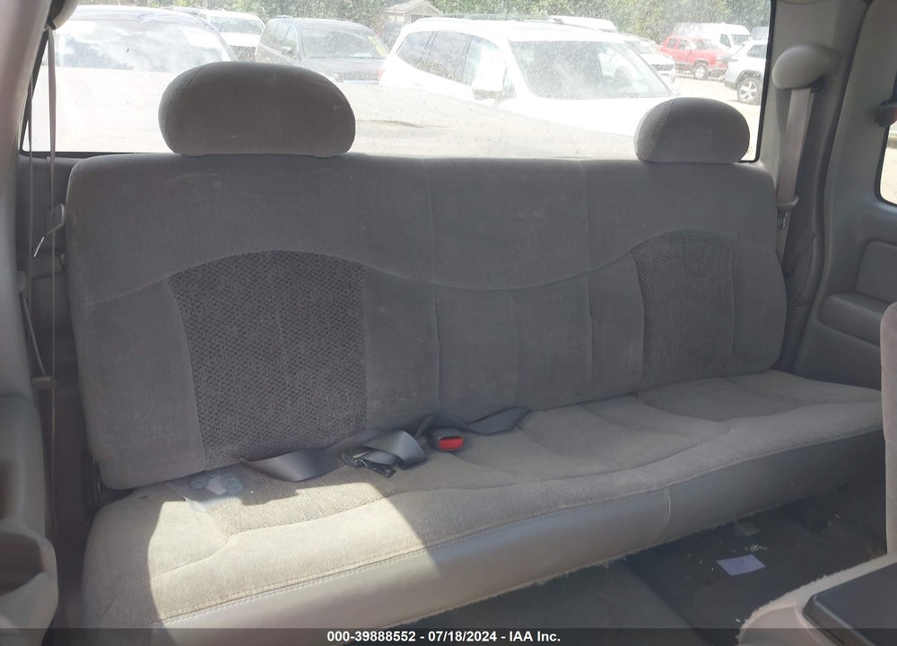 2000 CHEVROLET SILVERADO 1500 LS VIN: 1GCEK19T0YZ286989