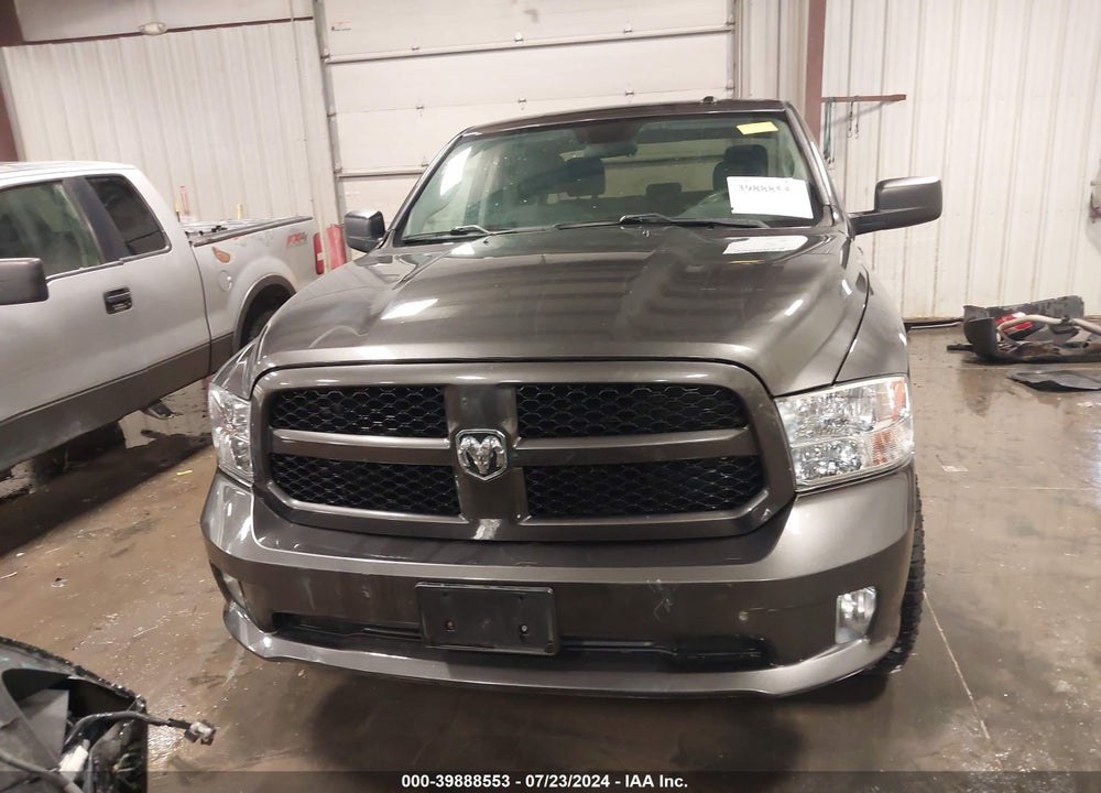 2017 RAM 1500 EXPRESS 4X4 5'7 BOX VIN: 3C6RR7KTXHG787745