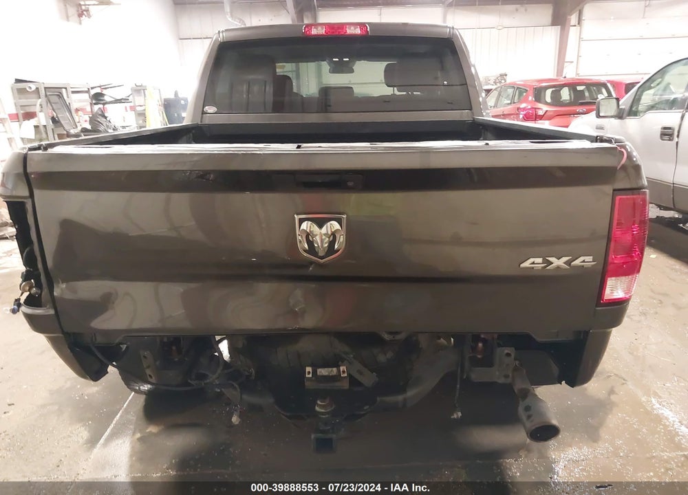 2017 RAM 1500 EXPRESS 4X4 5'7 BOX VIN: 3C6RR7KTXHG787745