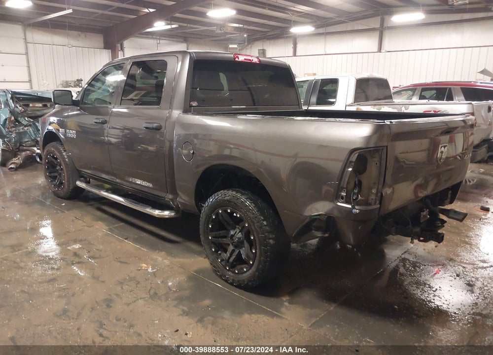 2017 RAM 1500 EXPRESS 4X4 5'7 BOX VIN: 3C6RR7KTXHG787745