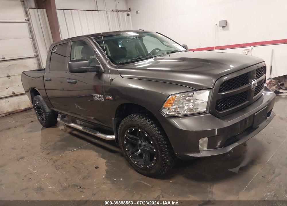 2017 RAM 1500 EXPRESS 4X4 5'7 BOX VIN: 3C6RR7KTXHG787745