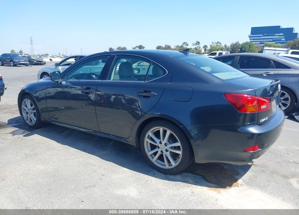 2007 LEXUS IS 250 VIN: JTHBK262072037053