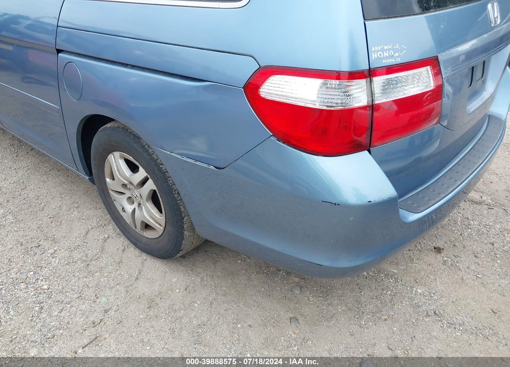 2005 HONDA ODYSSEY EX-L VIN: 5FNRL38765B116636