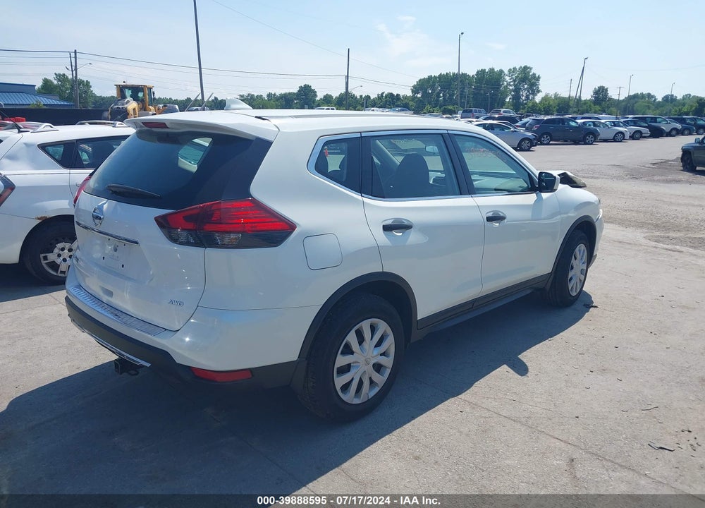2017 NISSAN ROGUE S VIN: 5N1AT2MV0HC784005