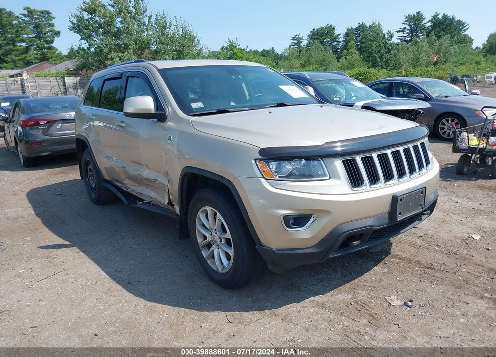 2015 JEEP GRAND CHEROKEE LAREDO VIN: 1C4RJFAG2FC691672