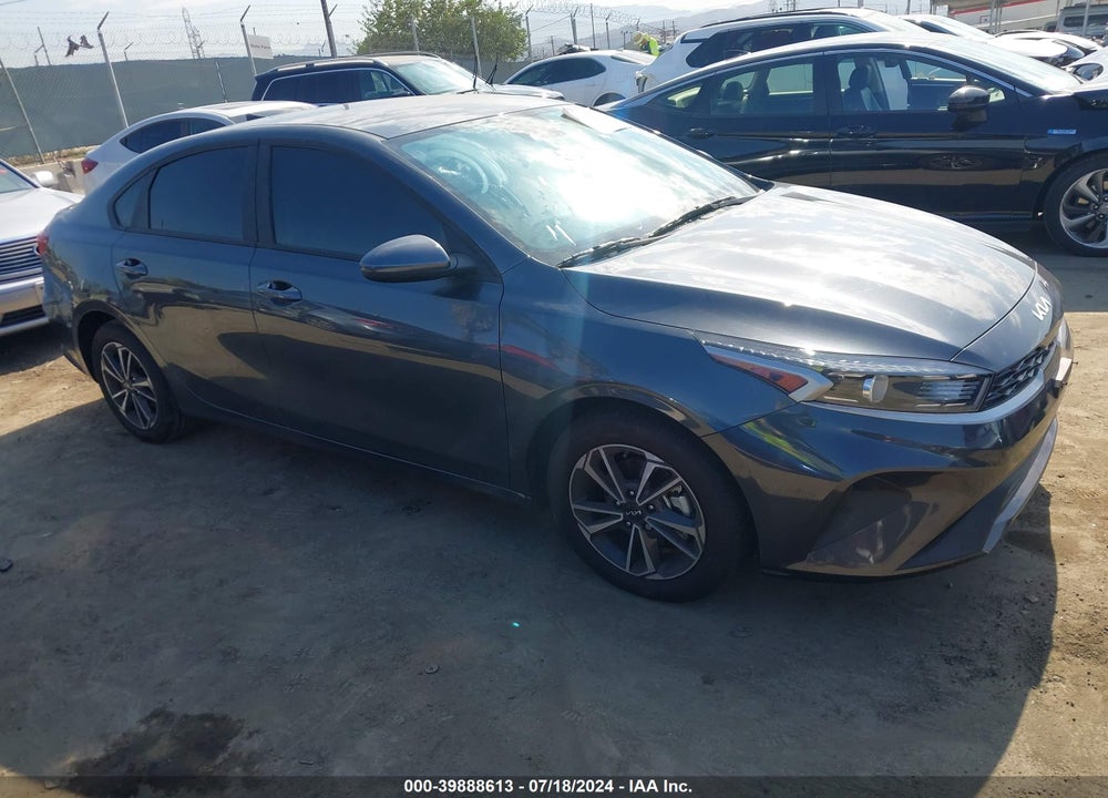 2024 KIA FORTE LXS VIN: 3KPF24AD2RE700944
