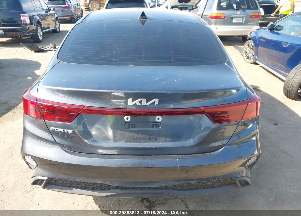 2024 KIA FORTE LXS VIN: 3KPF24AD2RE700944