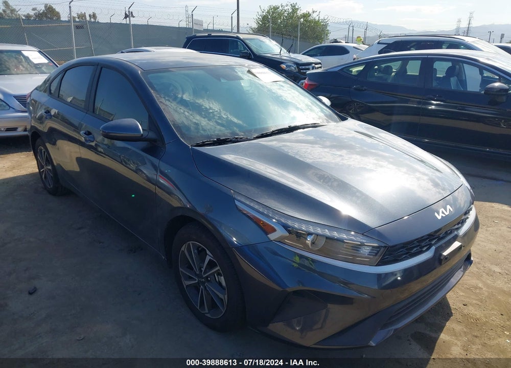 2024 KIA FORTE LXS VIN: 3KPF24AD2RE700944