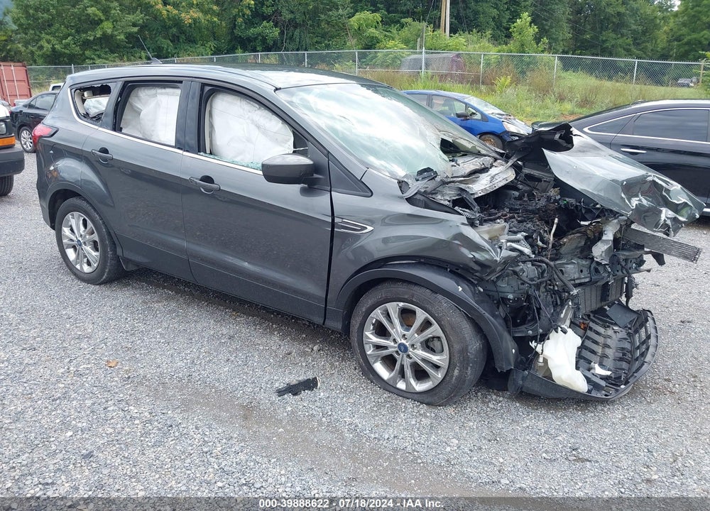 2019 FORD ESCAPE SE VIN: 1FMCU0GD9KUA76088