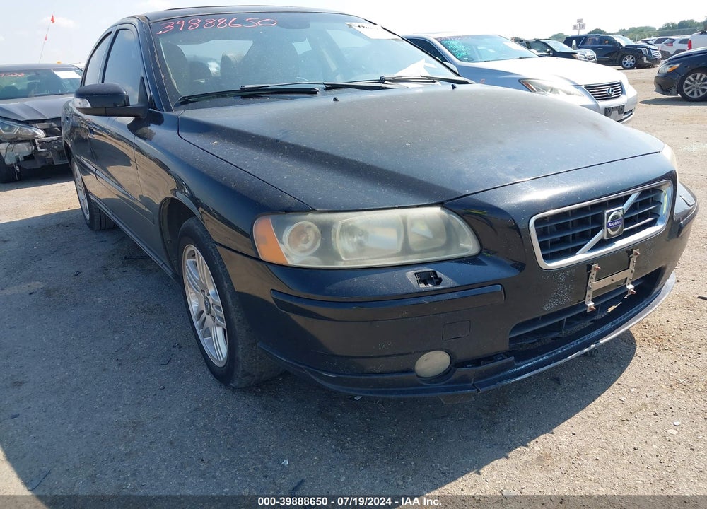 2008 VOLVO S60 2.5T VIN: YV1RS592482675623