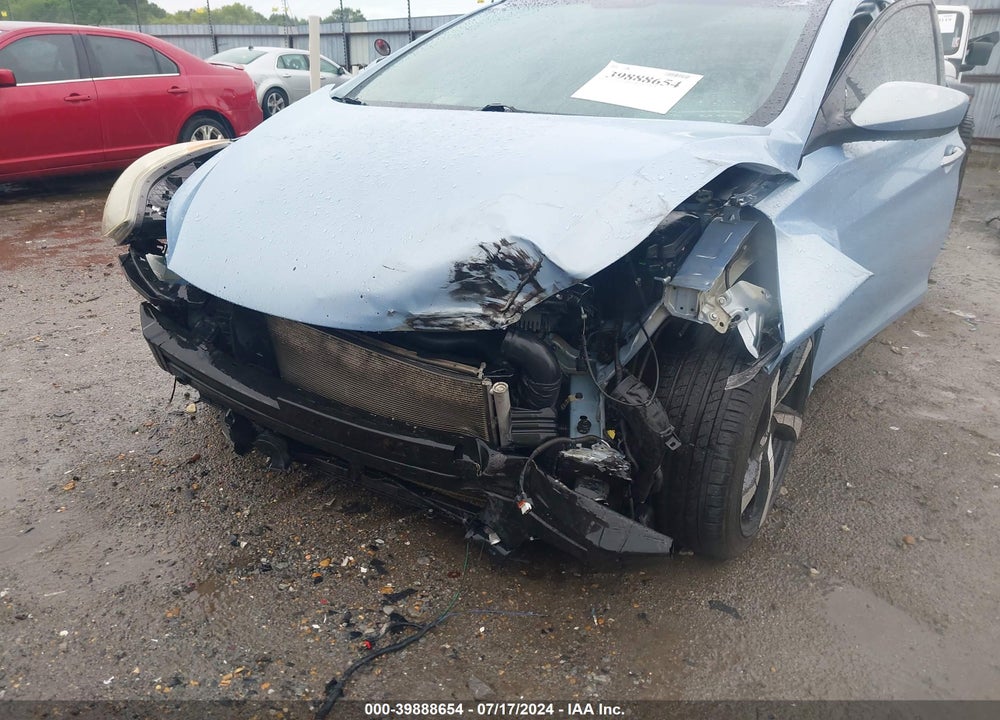 2012 HYUNDAI ELANTRA VIN: KMHDH4AE5CU304509
