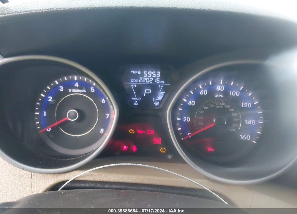 2012 HYUNDAI ELANTRA VIN: KMHDH4AE5CU304509