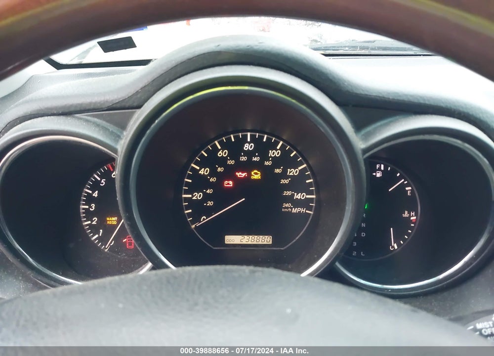2006 LEXUS RX 330 VIN: JTJGA31U160063063