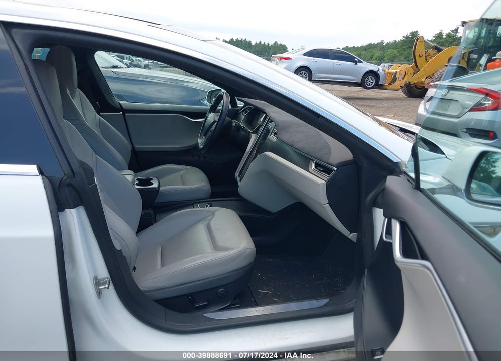 2016 TESLA MODEL S 60D/70D/75D/85D/90D VIN: 5YJSA1E27GF149314