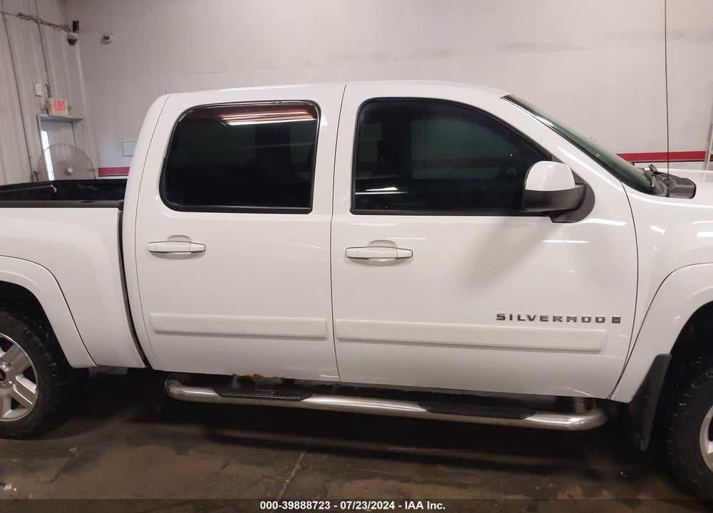 2008 CHEVROLET SILVERADO 1500 LTZ VIN: 3GCEK13J38G295869