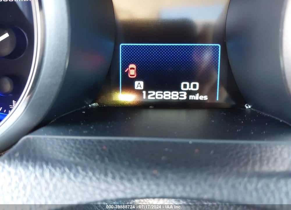 2018 SUBARU OUTBACK 3.6R TOURING VIN: 4S4BSETC3J3385328