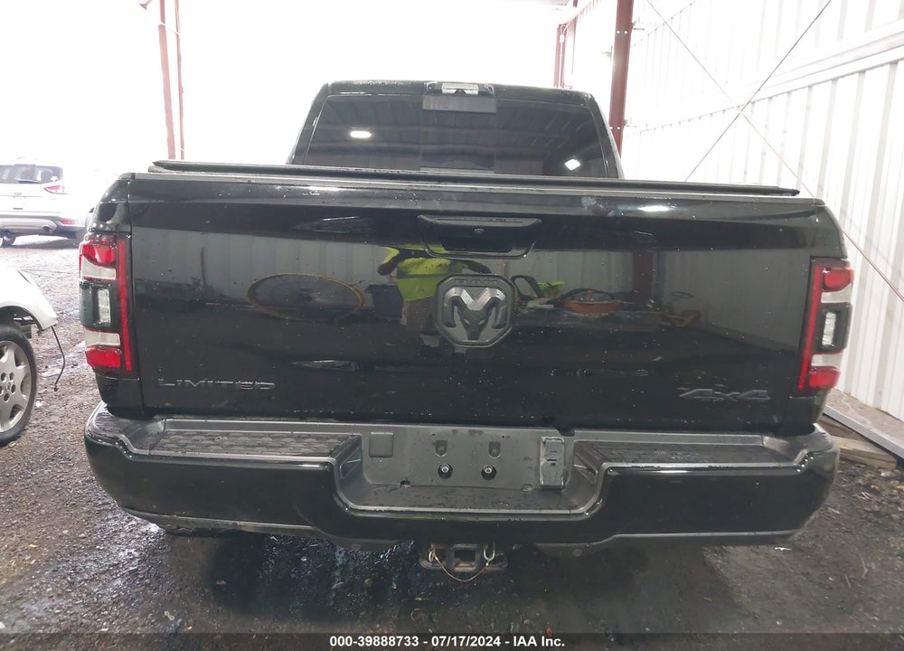 2022 RAM 2500 LIMITED MEGA CAB 4X4 6'4 BOX VIN: 3C6UR5TL0NG373057