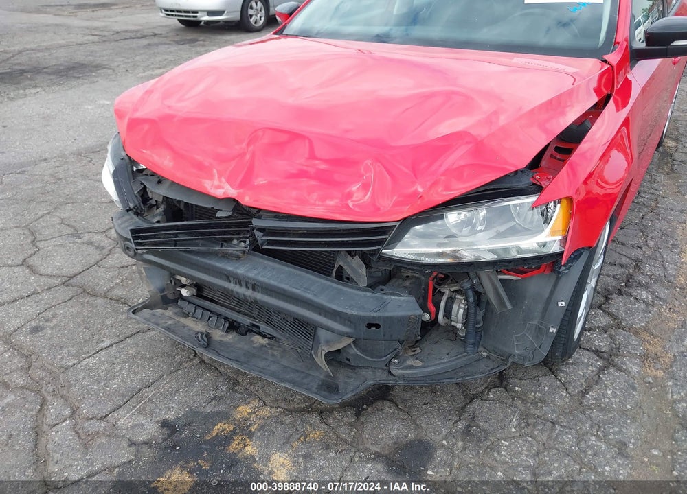 2014 VOLKSWAGEN JETTA 1.8T SE VIN: 3VWD17AJ3EM420156