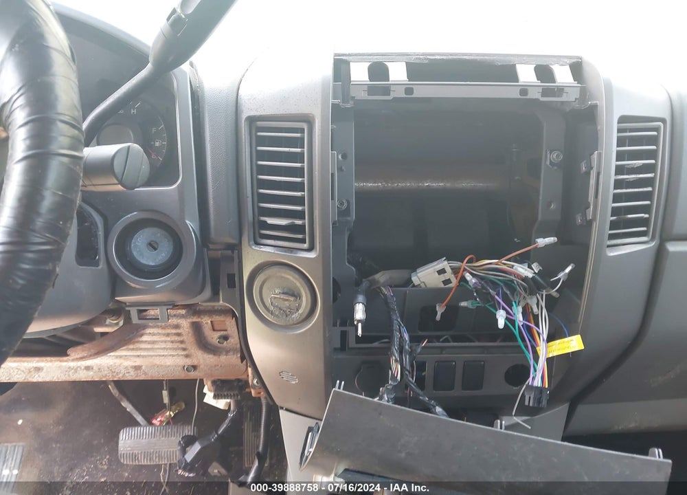 2005 NISSAN TITAN XE VIN: 1N6BA07A95N532634