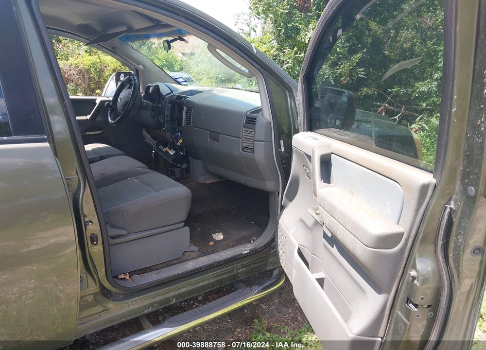 2005 NISSAN TITAN XE VIN: 1N6BA07A95N532634