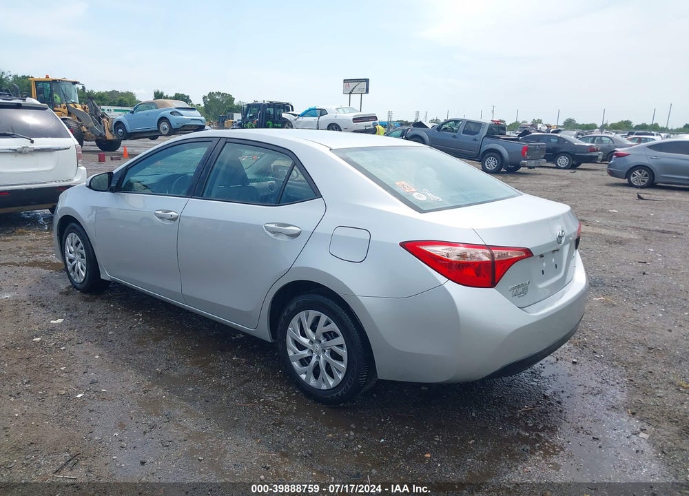2019 TOYOTA COROLLA LE VIN: 5YFBURHE0KP918602