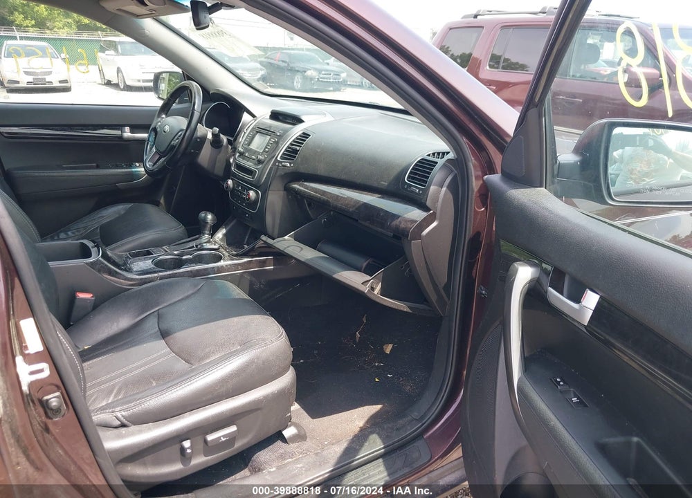2015 KIA SORENTO EX V6 VIN: 5XYKU4A72FG584789