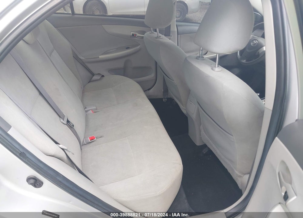2010 TOYOTA COROLLA LE VIN: 1NXBU4EE7AZ357027