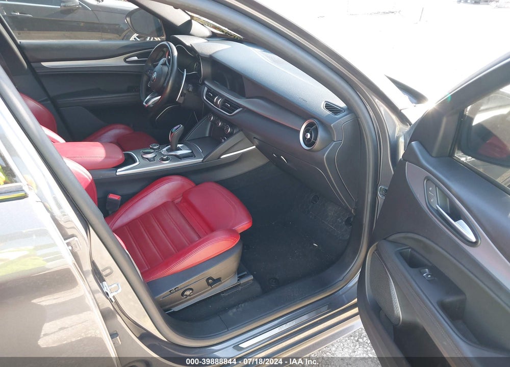 2022 ALFA ROMEO STELVIO VELOCE TI AWD VIN: ZASPAKBN5N7D47264