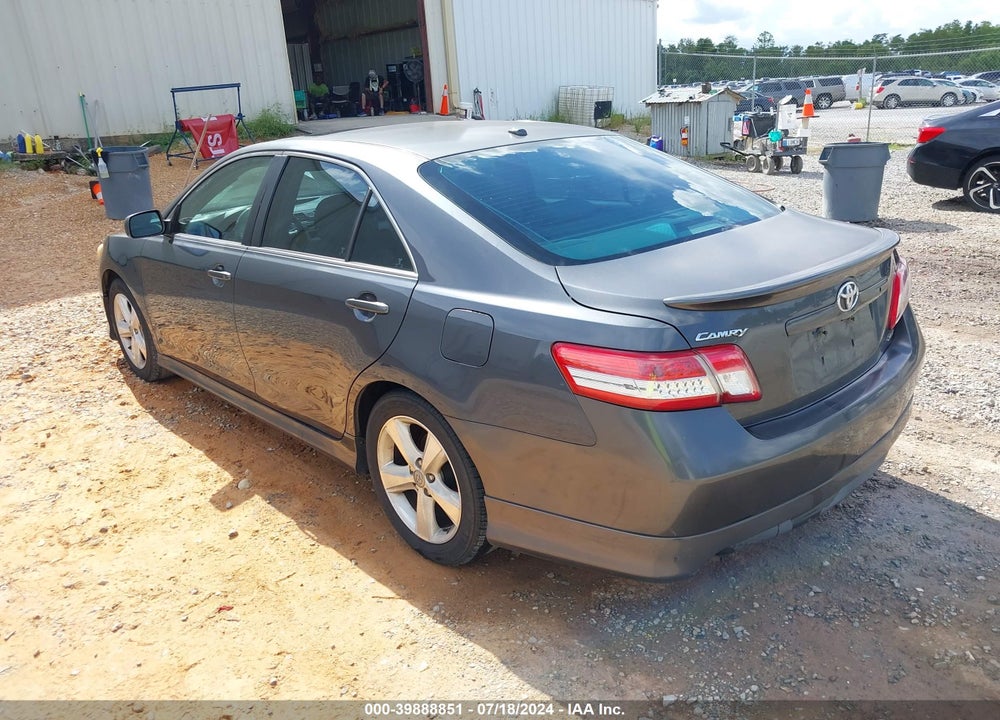 2011 TOYOTA CAMRY SE VIN: 4T1BF3EK0BU212553