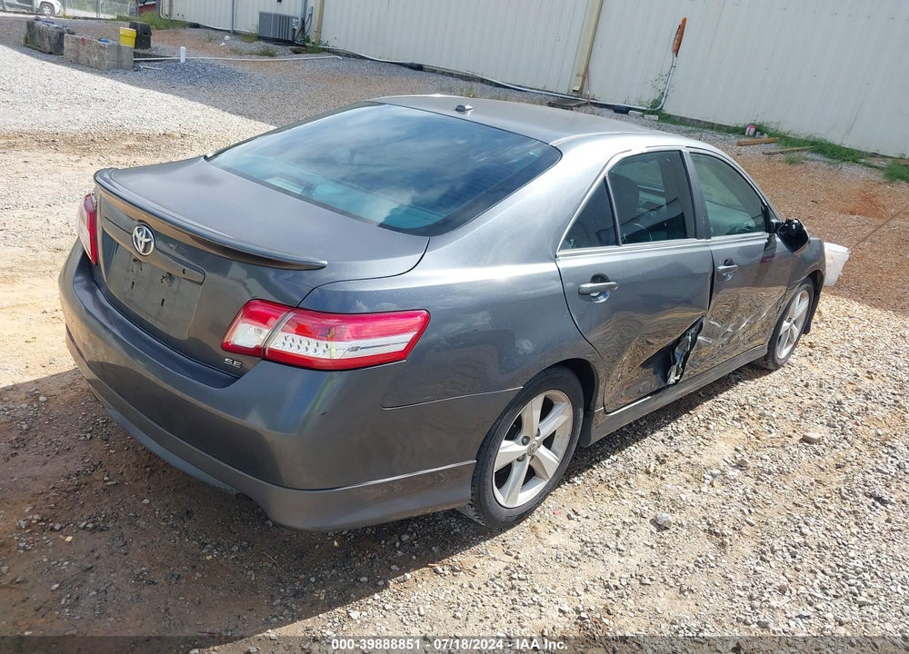 2011 TOYOTA CAMRY SE VIN: 4T1BF3EK0BU212553