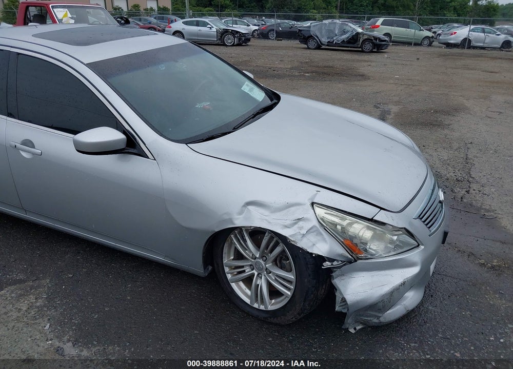 2011 INFINITI G37X VIN: JN1CV6AR5BM400505