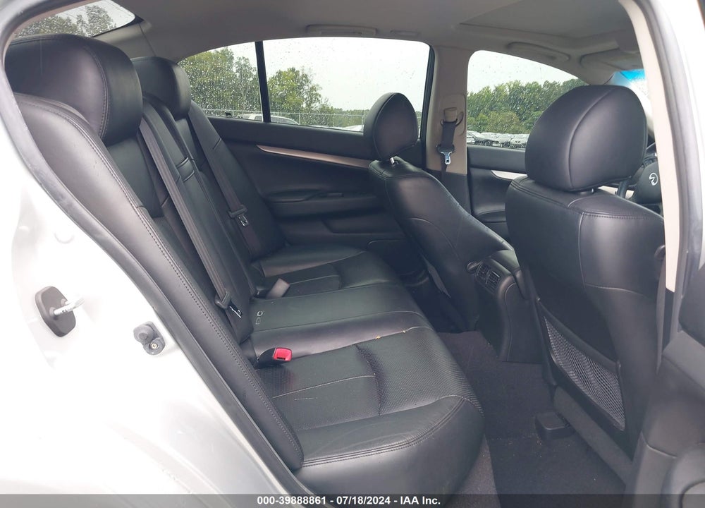 2011 INFINITI G37X VIN: JN1CV6AR5BM400505