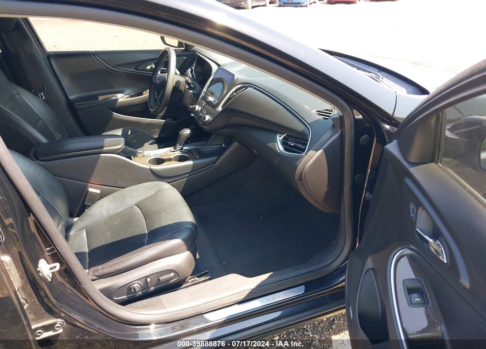 2016 CHEVROLET MALIBU VIN: 1G1ZH5SX3GF174071