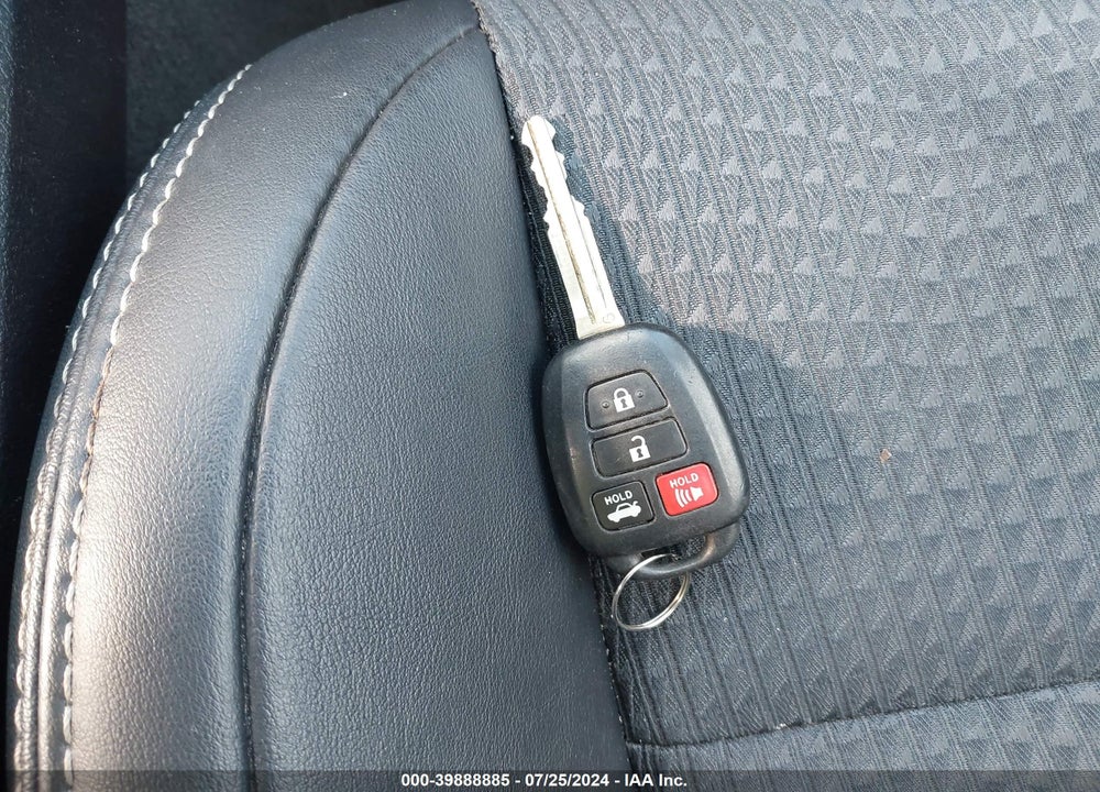 2014 TOYOTA CAMRY SE VIN: 4T1BF1FK3EU777788