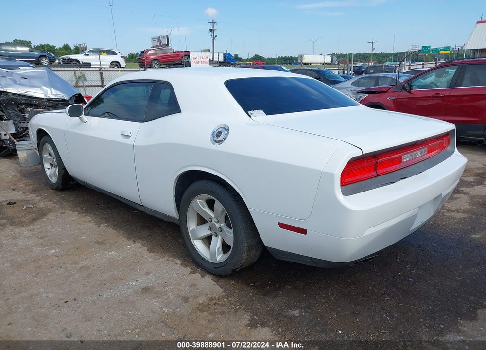 2011 DODGE CHALLENGER VIN: 2B3CJ4DG8BH570319